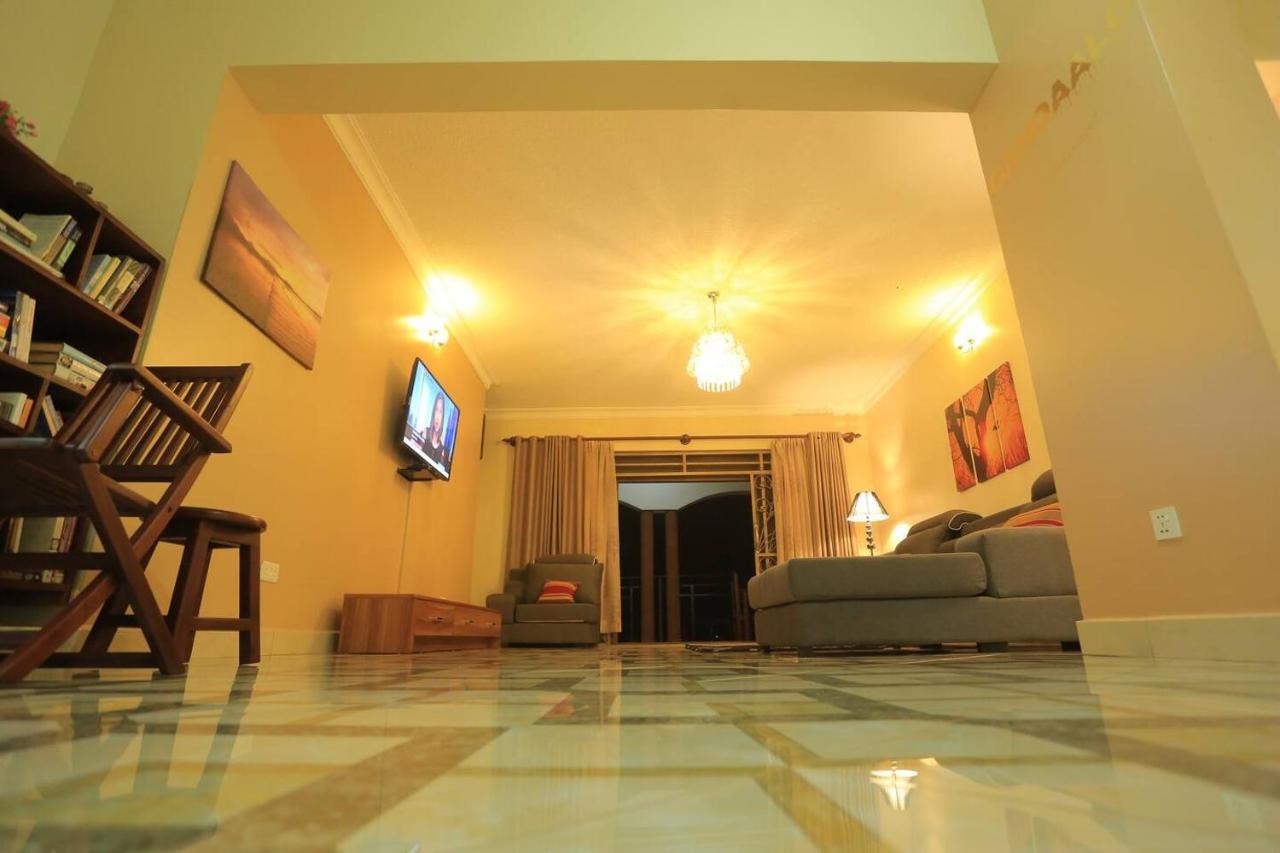 Precious Villas Lubowa Exterior foto